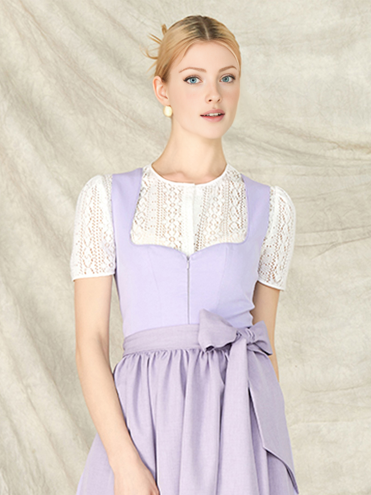 Ehreer Dirndl in Lila