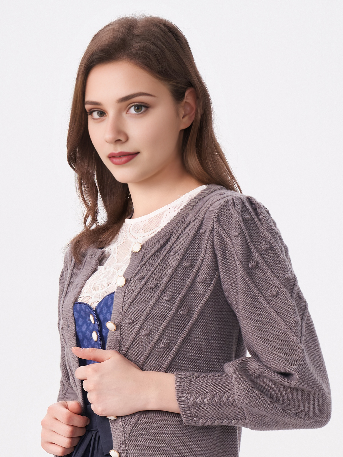 Dirndl mit Herzausschnitt in Grau