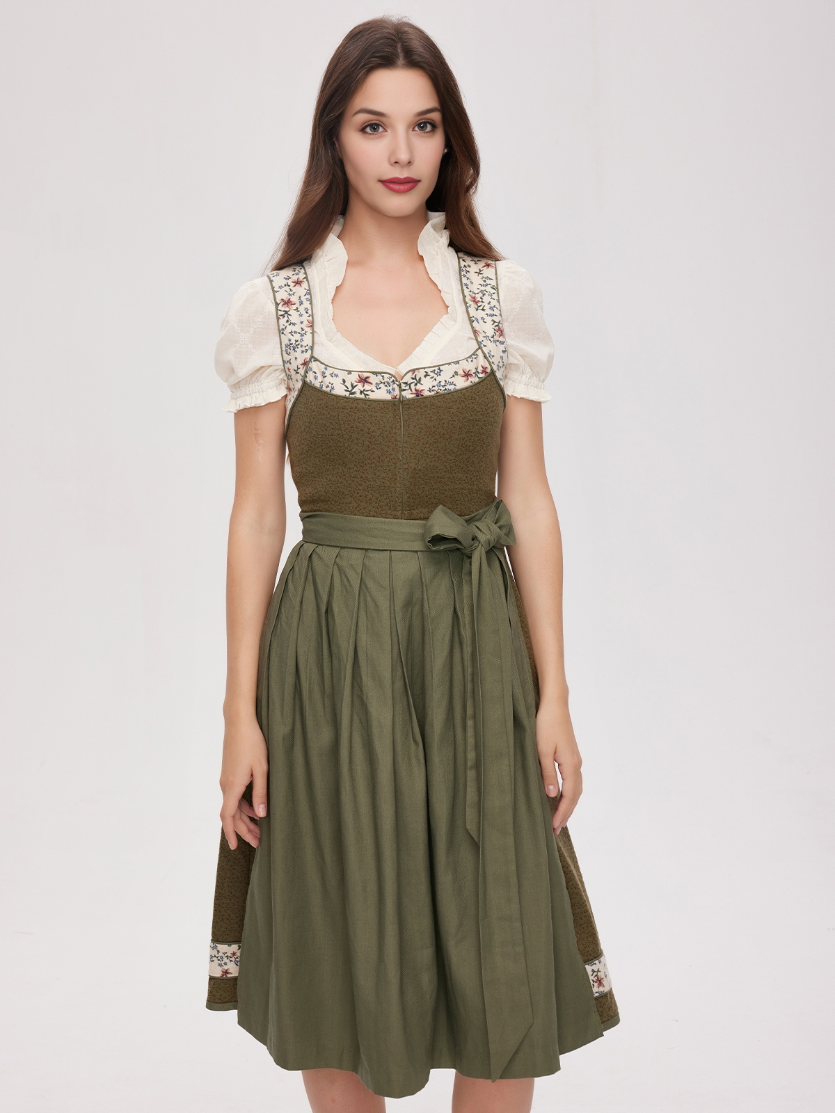 Modernes Dirndl in Grün mit reduziertem Design