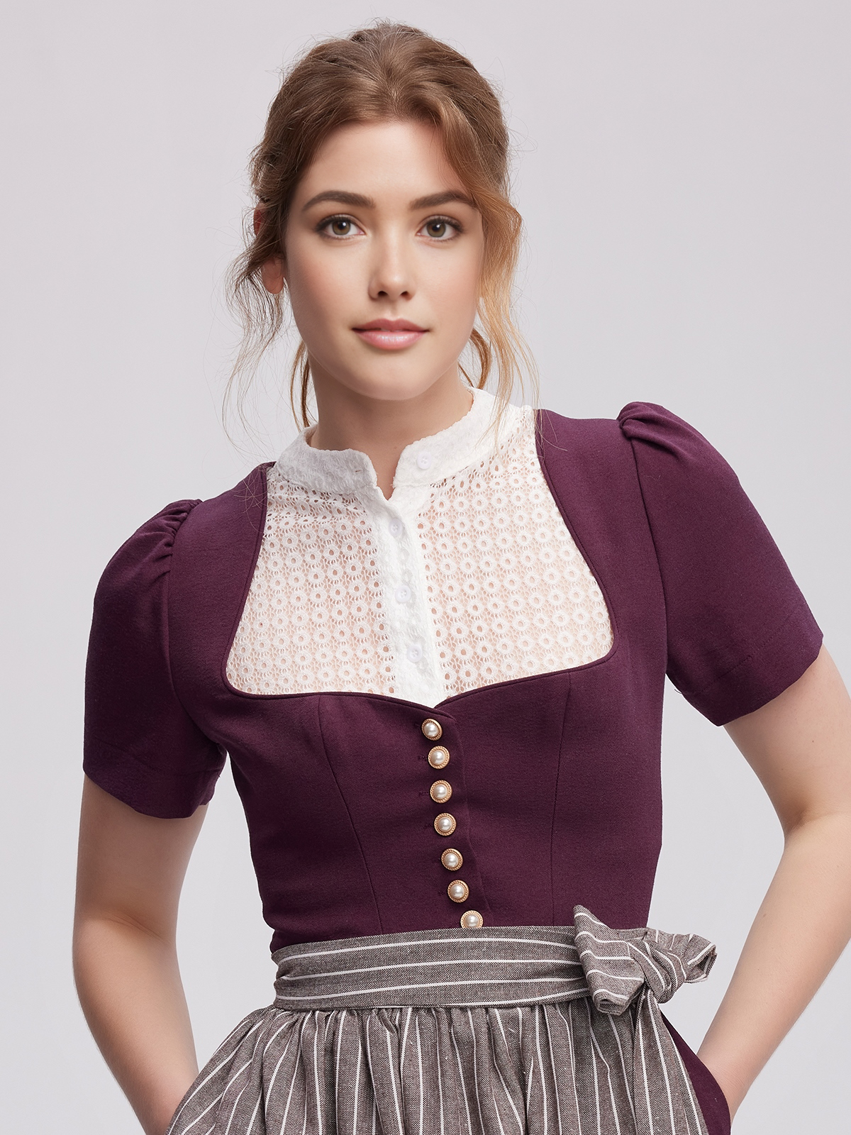 Dirndl 2024 Grün in eleganter Ausführung